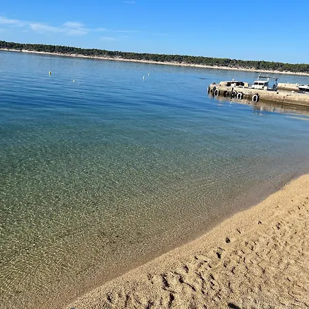 Dom wakacyjny Summer Escape 2 On Island Rab