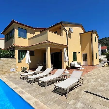 Holiday home Summer Escape 2 On Island Rab Barbat na Rabu